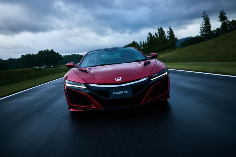  Honda NSX 2016 года  (JP) (фото 18 из 21)
